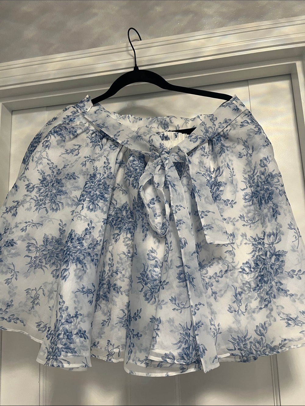 Selkie White and Blue Floral Mini Skirt with Ribbon Bows “Bed & Breakfast” - Picture 6 of 7